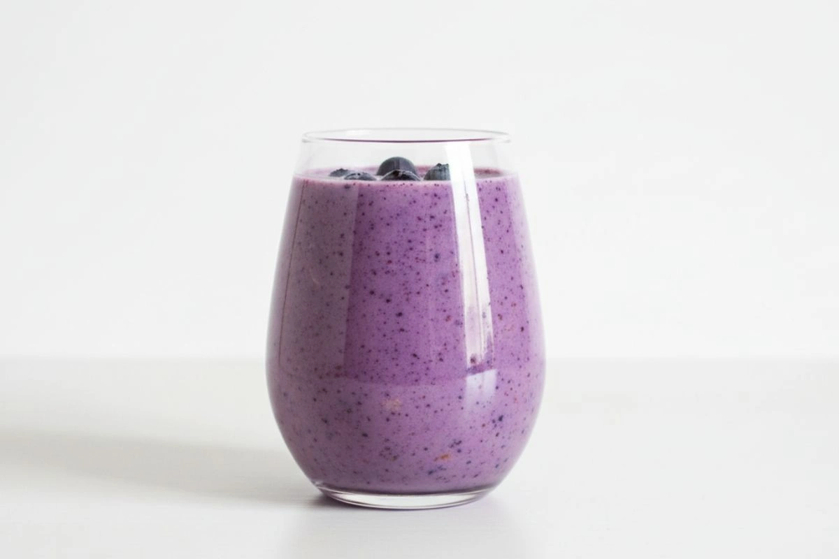 Blueberry Pancake Smoothie
